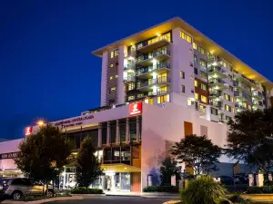 Toowoomba Central Plaza Apartment Hotel Official