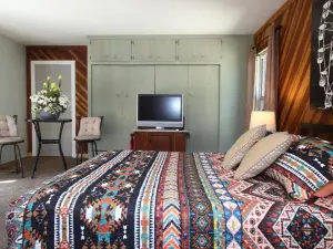 Kern Riverview Inn
