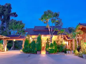 Khum Lanna Boutique Hotel