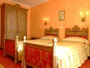 Hotel Royal