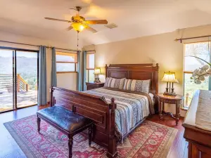 優勝美地和貝斯湖附近的山景劇場度假屋