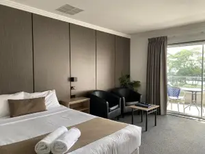 Huskisson Beach Motel