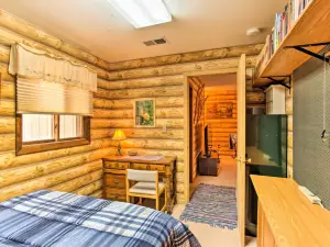 Cozy Lake Nebagamon Cabin 15 Minutes to the Lake!