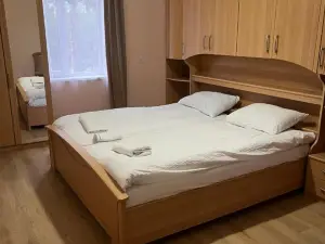 Guest House Tirebi