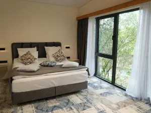 Grig House Eco Resort