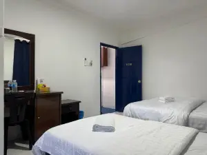 OYO 91033 Vaigan Hotel