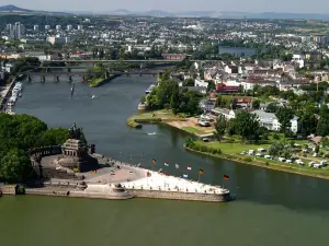Dingdong Koblenz - City Apartments