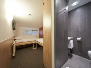 Bit Center Hotel