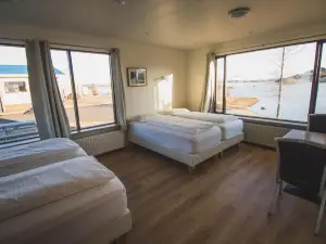 Ormurinn Guesthouse