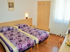 Albergo Neni