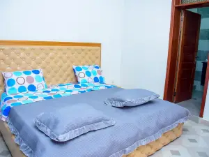 Rond Point Gorilla Boutique & Apartments