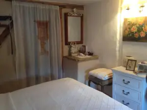 All Seasons Bed & Breakfast