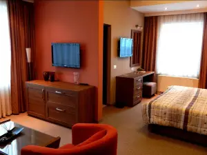 Hotel Emka