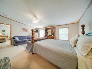 Secluded Ohio Getaway on 65 Acres!