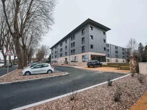 Zenao Appart Hôtel Nevers Quai de Loire