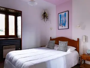 Hôtel le Cantou 354
