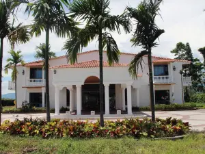 Hotel Reina Victoria
