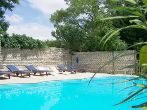 Le Portail en Marais Poitevin - Demeures et Châteaux