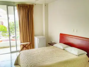 Del Parque Hotel