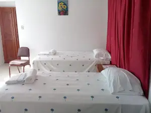Hostel Quintonido