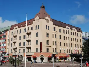 Home Hotel Drott