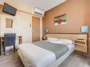 Rev'Hotel