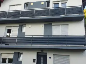 Elem Apartmani