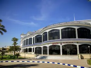 Elminya Compound