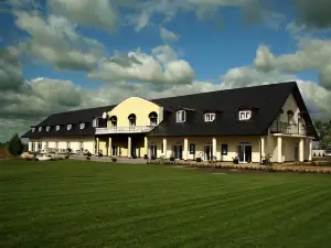 Merci Hotel