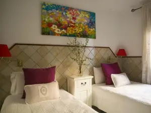 Estudios Casa Lola de Talarn