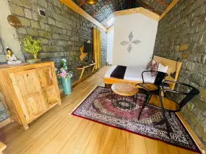 Samyati valley retreat