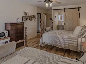 The Inn at Beulah Farm - The Pen