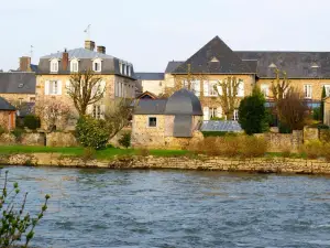 Logis Hotel Restaurant Auberge de La Sélune
