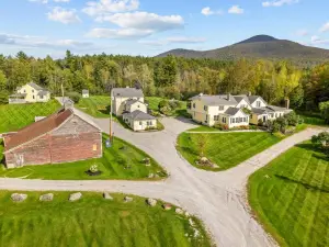 Red Clover Inn