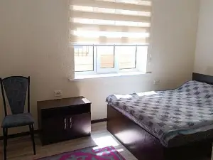 Uz-Anar Guest House