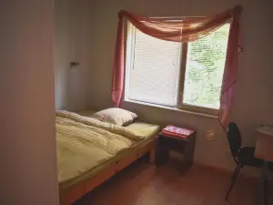 Metsa Hostel