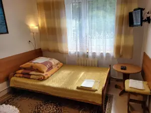 Panterej Pokoje Gościnne