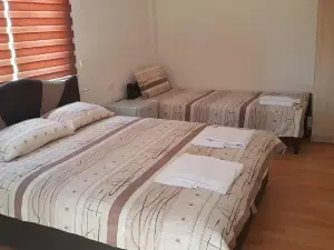 Sunrise Hotel & Camping