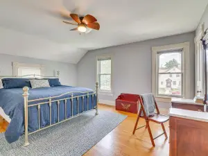 Charming Home: 3 Blocks to Winona State University