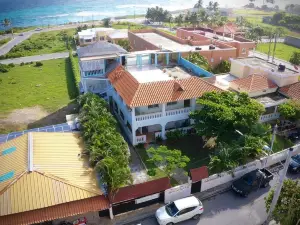El Malecon B&B Hotel