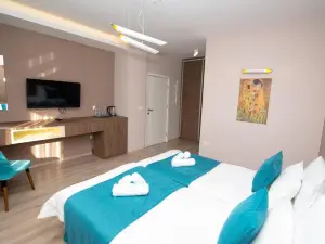 Zaro Apartments