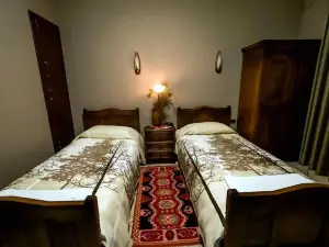 Real Scampis Hotel