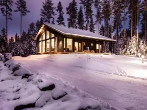 Villa Polaris
