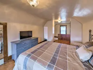 Charming Urbana Home Near Downtown!