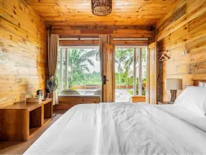 Peraja Bungalows Loyok