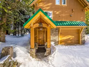 Coal Creek Cabin