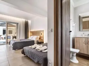 Blue Star Aparthotel