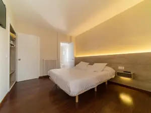 El Pi de Sant Just - Habitacions I Apartaments