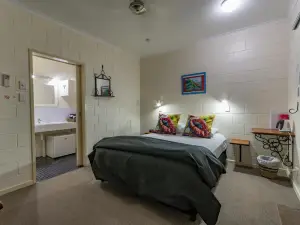 Kookaburra Lodge Motel