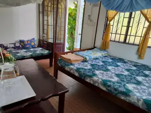 Happy Family Guesthouse